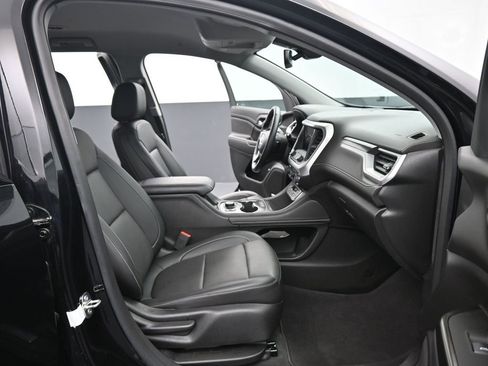 Used 2023 GMC Acadia SLT image 20