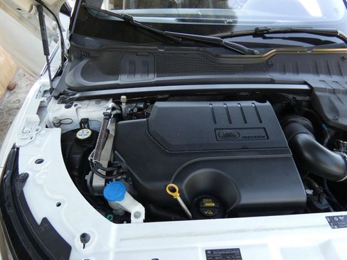 Used 2018 Land Rover Range Rover Evoque SE Dynamic image 69