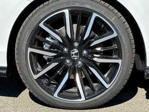 New 2025 Honda Accord Touring image 32