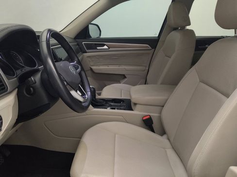 Used 2021 Volkswagen Atlas SE w/ Panoramic Sunroof Package FWD image 17