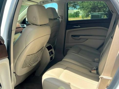 Used 2014 Cadillac SRX Luxury FWD image 32