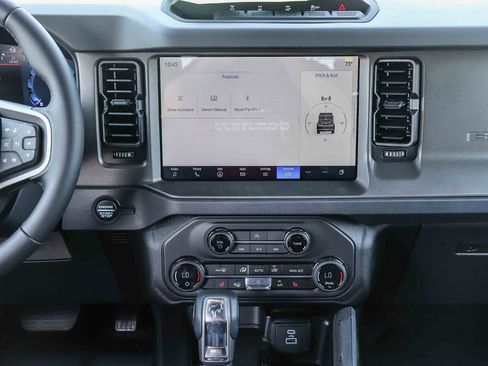 New 2025 Ford Bronco Big Bend w/ Black Diamond Package AWD/4WD image 13