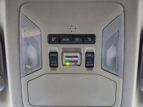 Used 2020 Toyota RAV4 XLE w/ Convenience Package image 26