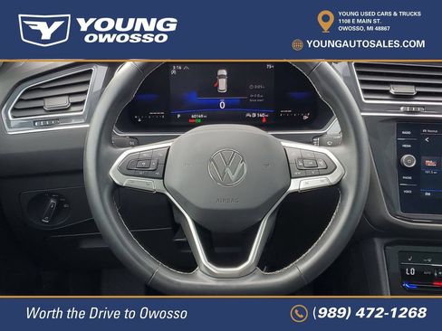 Used 2022 Volkswagen Tiguan SE w/ Panoramic Sunroof Package AWD/4WD image 24