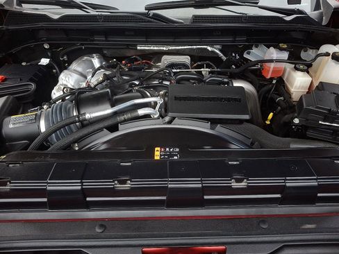 Used 2024 GMC Sierra 2500 AT4 w/ AT4 Premium Plus Package image 27