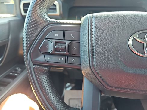 Used 2024 Toyota Tacoma SR AWD/4WD image 18
