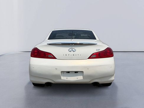 Used 2011 INFINITI G37 Convertible w/ Premium Pkg RWD image 5