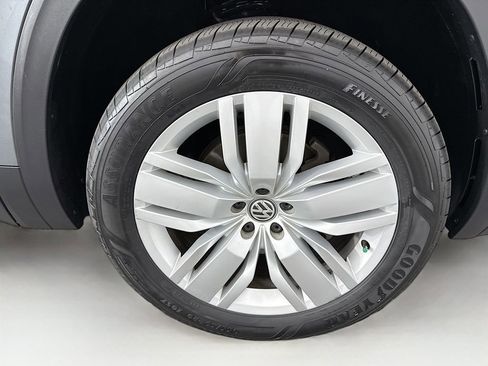 Used 2019 Volkswagen Atlas SE w/ Towing Package image 31