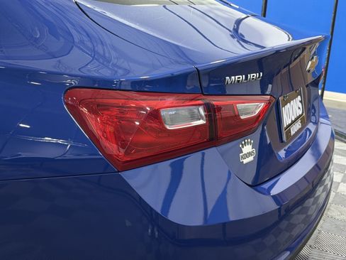 Used 2023 Chevrolet Malibu LT FWD image 18