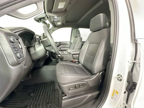 Used 2023 Chevrolet Silverado 1500 Custom image 17