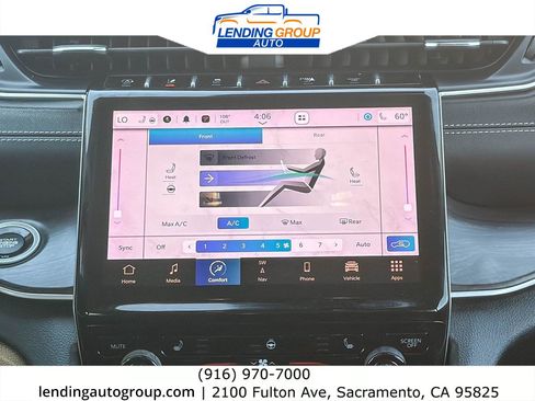 Used 2023 Jeep Grand Cherokee L Limited RWD image 13