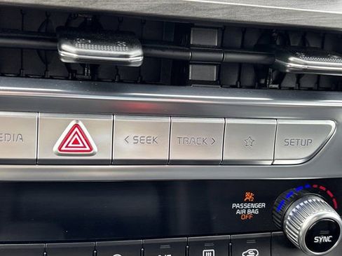 Used 2024 Kia Telluride SX X-Line image 37