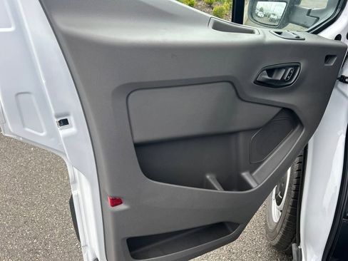 New 2025 Ford Transit 250 148 Medium Roof w/ Load Area Protection Package RWD image 14