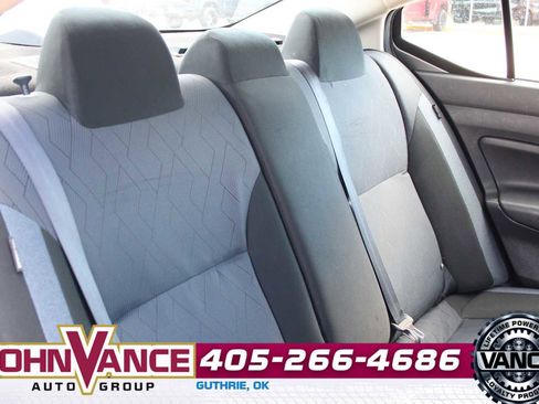 Used 2024 Nissan Versa SV FWD image 16
