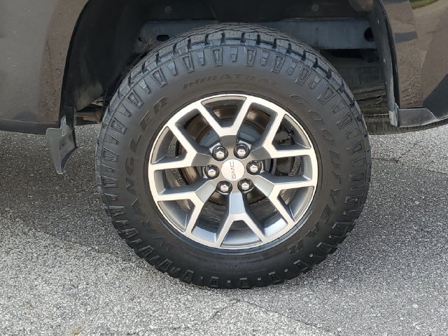 Used 2019 GMC Canyon All Terrain w/ All Terrain X Package AWD/4WD image 33