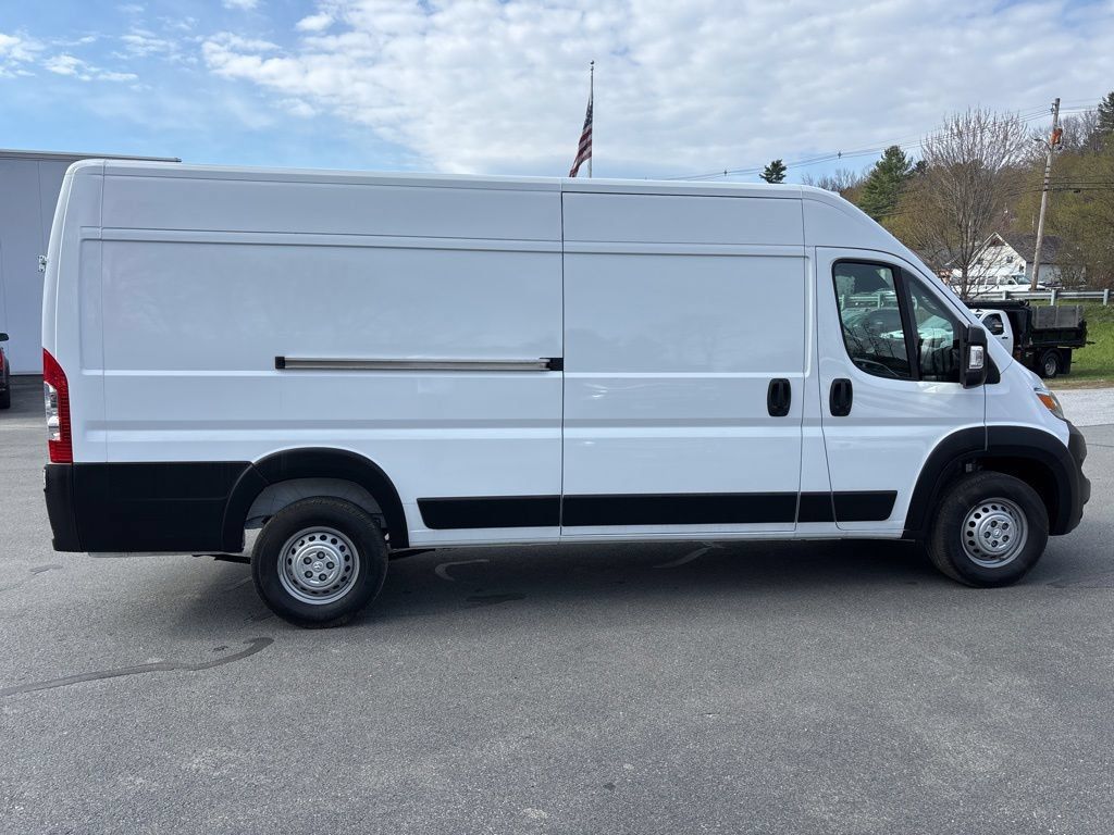 Used 2025 RAM ProMaster 3500 w/ Safety Group FWD image 6