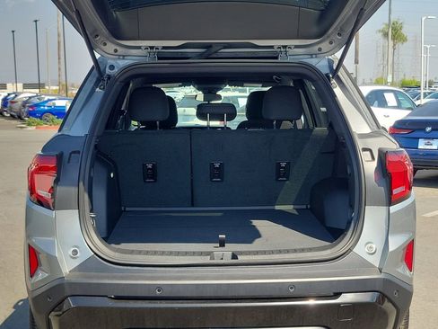 Used 2026 GMC Terrain Elevation w/ Black Edition AWD/4WD image 9