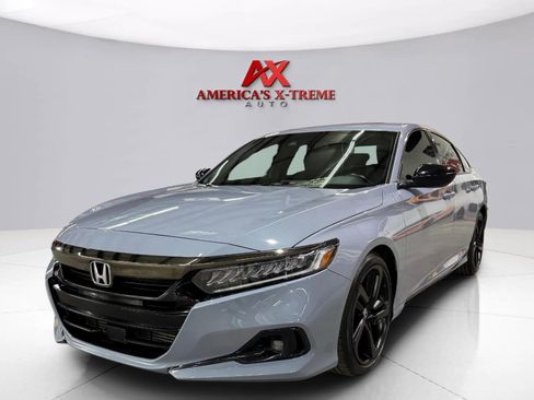 Used 2021 Honda Accord Sport image 2