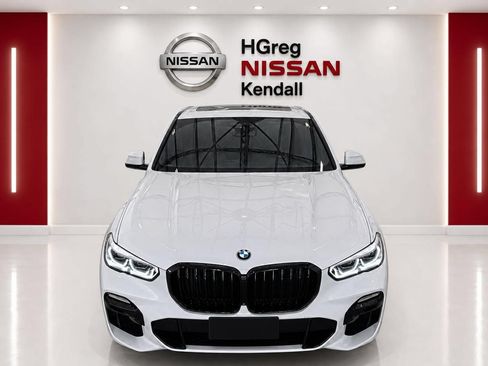 Used 2021 BMW X5 M50i w/ Executive Package AWD/4WD image 3