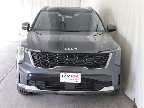 Used 2024 Kia Sorento S w/ Panoramic Sunroof Package AWD/4WD image 5