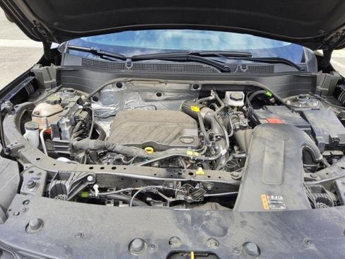 Used 2025 Chevrolet Trax LT w/ Driver Confidence Package FWD image 12