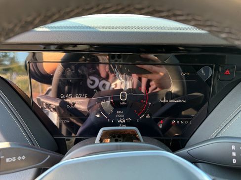 New 2026 GMC Yukon Elevation image 11