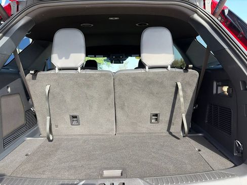 Used 2025 Ford Explorer ST-Line w/ Premium Package RWD image 16