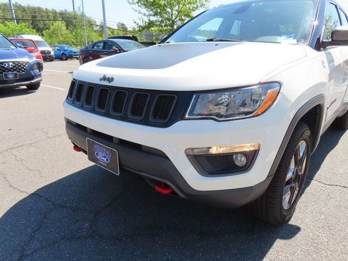 Used 2017 Jeep Compass Trailhawk w/ Navigation Group image 8