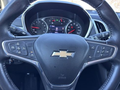 Used 2020 Chevrolet Equinox LT image 28