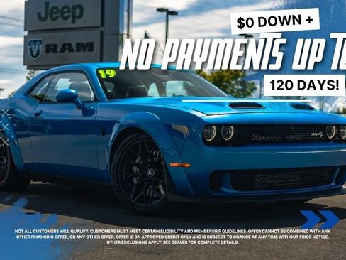 Used 2024 Ford Edge Titanium image 36