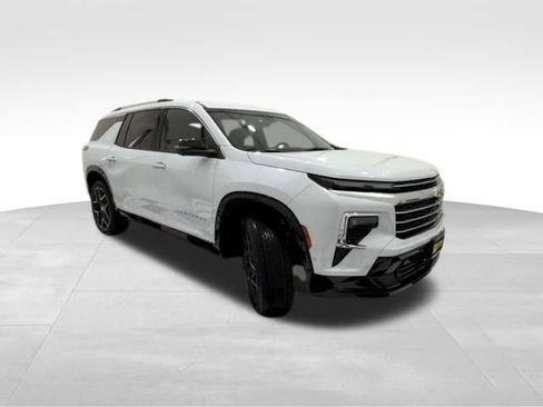 New 2026 Chevrolet Traverse High Country image 8