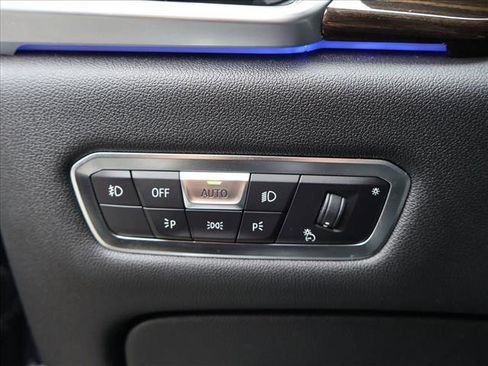 Used 2019 BMW X5 xDrive40i w/ Convenience Package AWD/4WD image 15