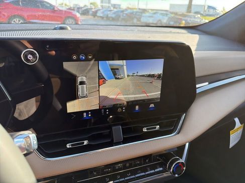New 2026 Chevrolet Equinox ACTIV AWD/4WD image 26