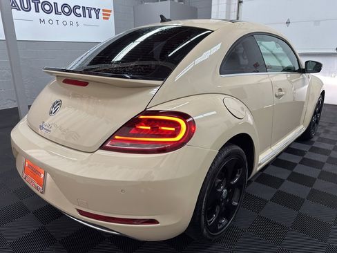 Used 2019 Volkswagen Beetle 2.0T Final Edition SEL image 10