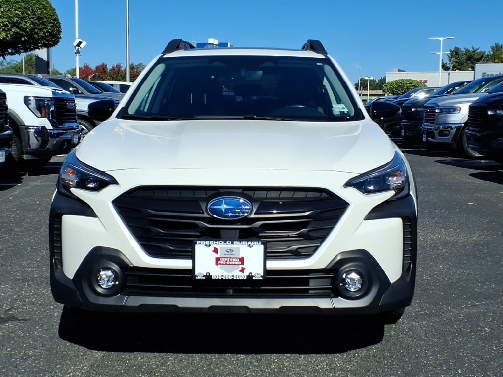Certified 2024 Subaru Outback Onyx Edition AWD/4WD image 2
