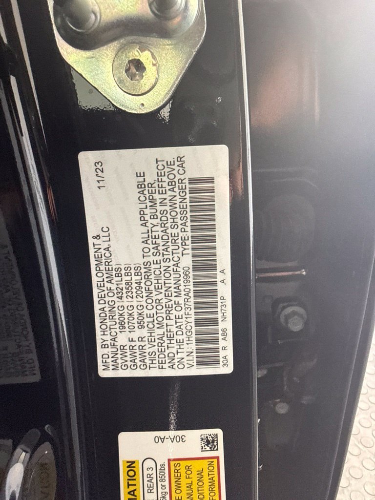 Used 2024 Honda Accord EX image 19