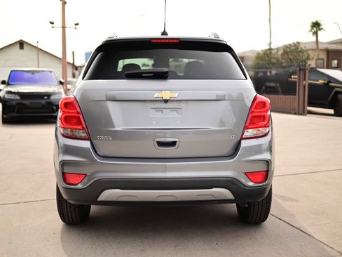 Used 2020 Chevrolet Trax LT w/ LT Convenience Package image 5