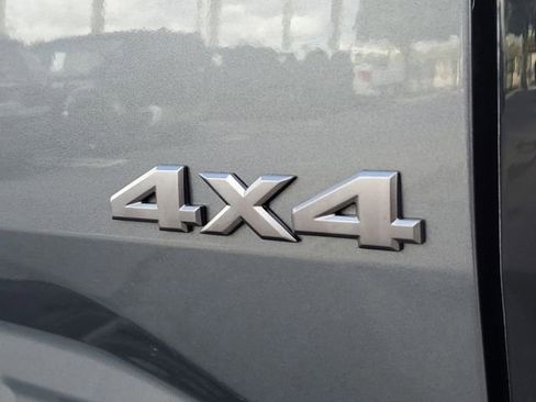 Used 2022 Nissan Frontier S image 8