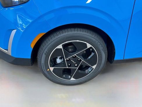 New 2025 Kia Soul EX image 31