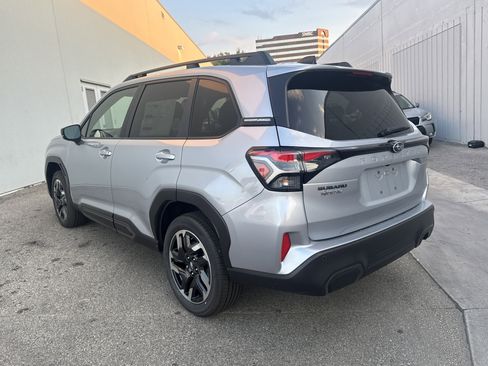 New 2025 Subaru Forester Limited image 5