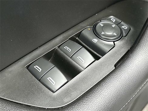 Used 2021 Chevrolet Blazer LT image 29