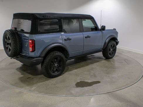 Used 2024 Ford Bronco Black Diamond image 5