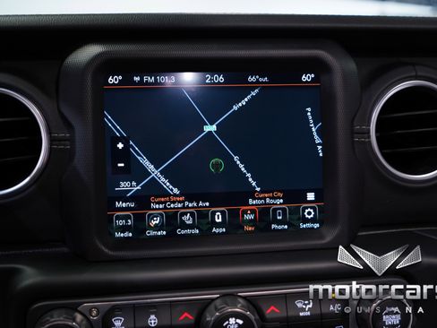 Used 2020 Jeep Wrangler Unlimited Sahara image 39