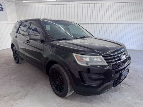 Used 2016 Ford Explorer 4WD Police Interceptor image 3