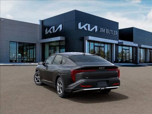New 2026 Kia K4 FWD image 4