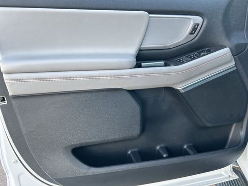 Used 2025 Ford Expedition Max Active image 7