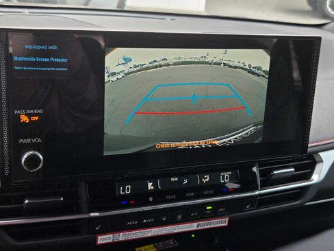 Certified 2026 Toyota Sienna XSE FWD image 15