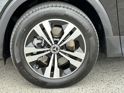 Certified 2026 Mercedes-Benz GLB 250 4MATIC image 38