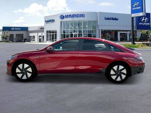 New 2025 Hyundai Ioniq 6 SE image 3