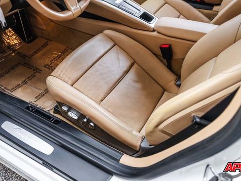 Used 2014 Porsche Cayman image 61